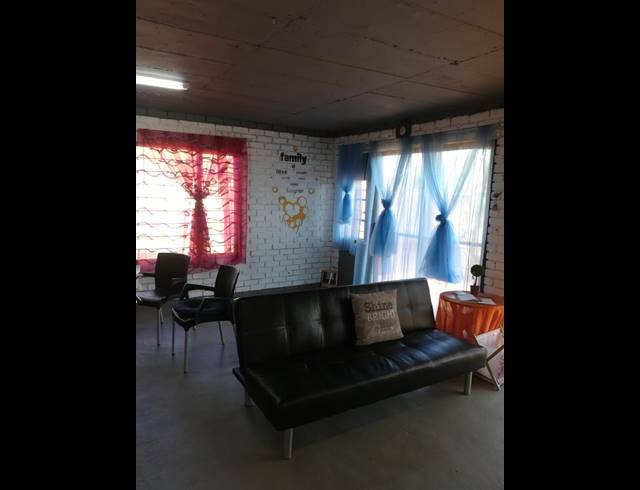 3 BEDROOM HOUSE SOLD IN THE ORCHARDS